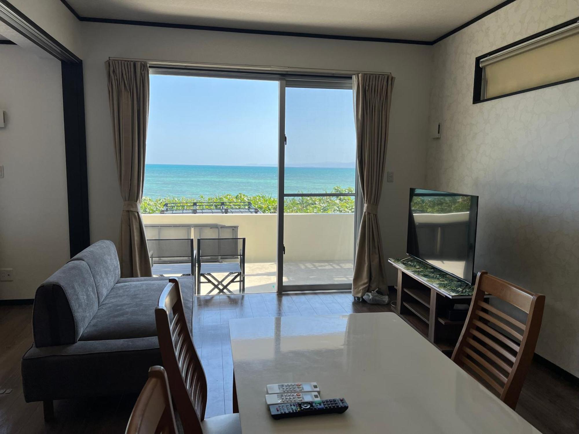 Ocean Front Sumuide 公寓 *