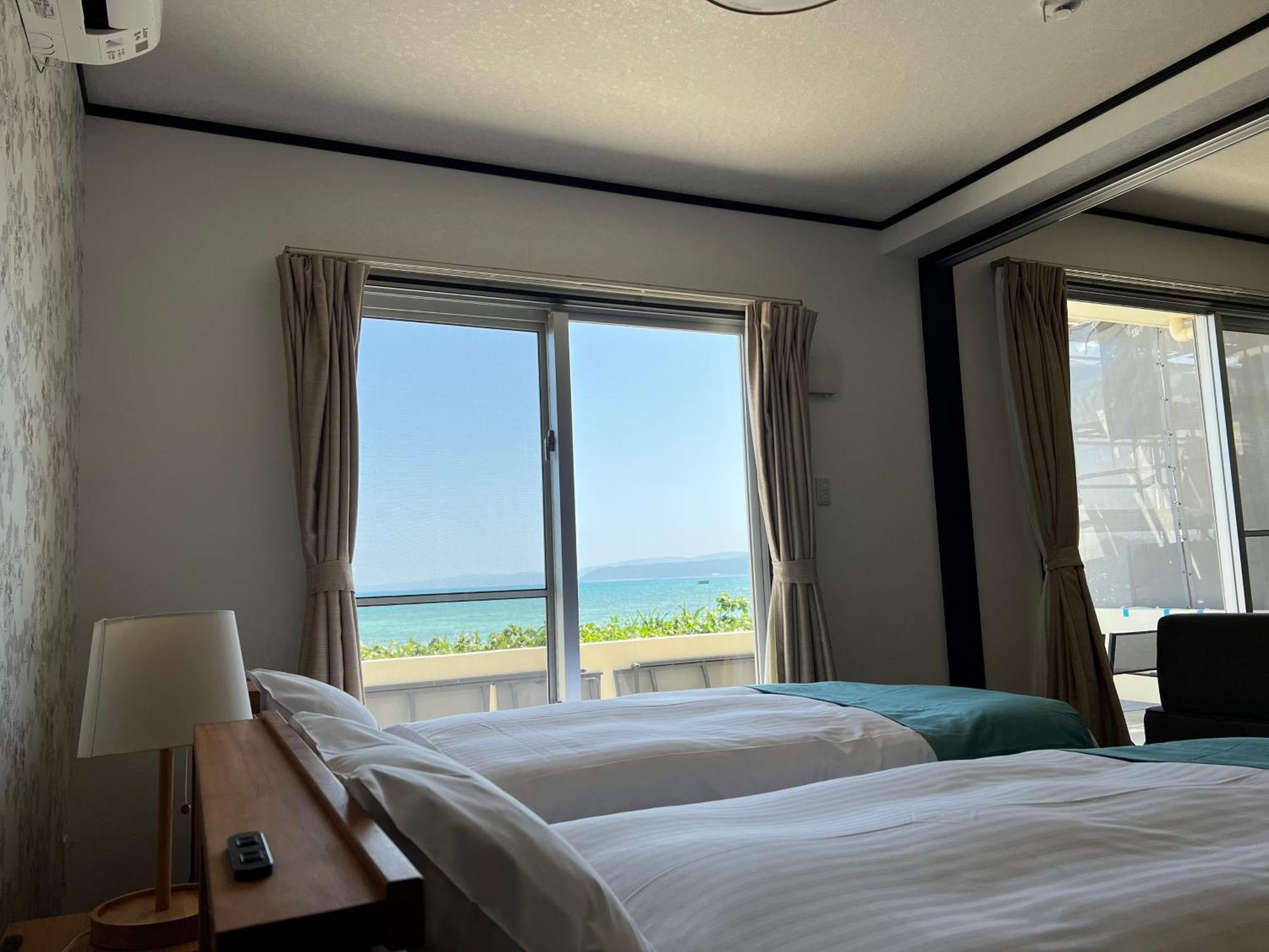 Ocean Front Sumuide 公寓 Nago